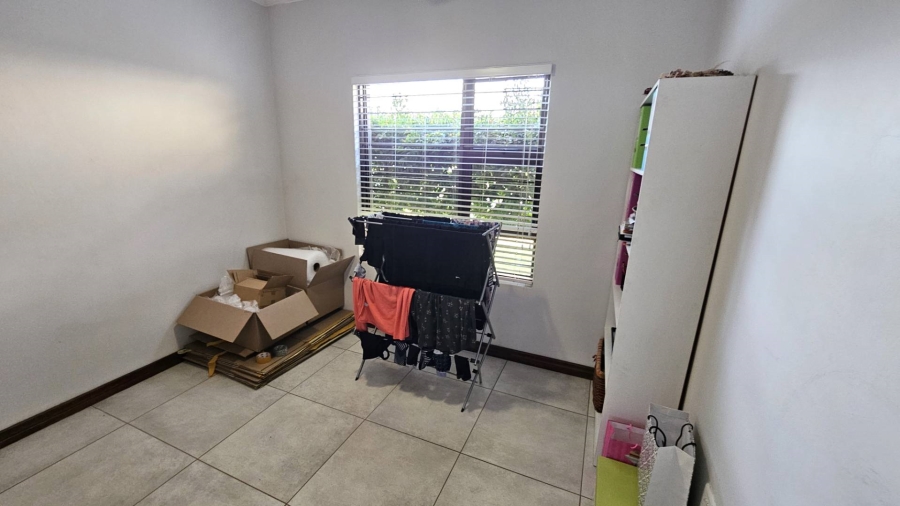 3 Bedroom Property for Sale in Melodie North West